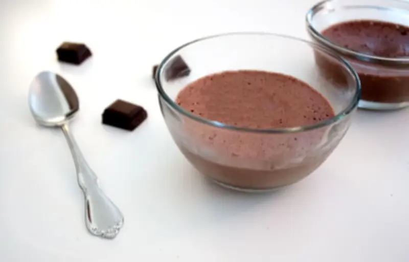 Rappel de mousse au chocolat contenant des morceaux de verre