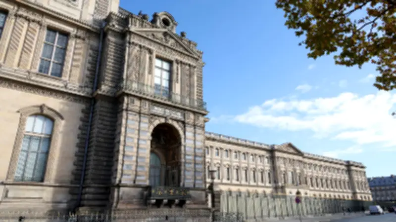 Rapport sur la sécurité des musées : 40 recommandations après le braquage du Louvre