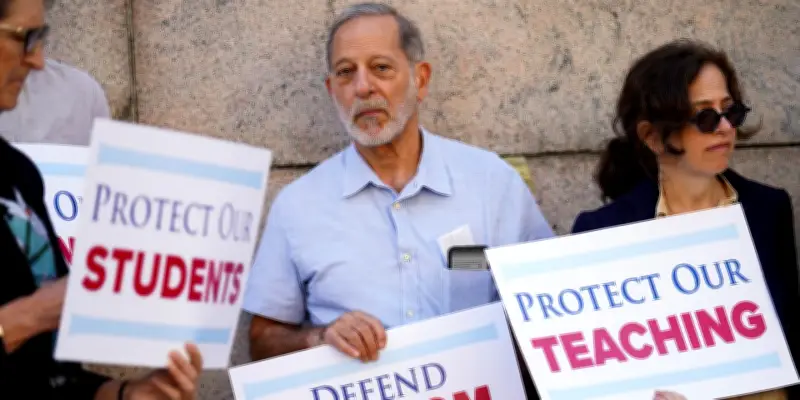 Rashid Khalidi : les élites pro-Israël perdent la jeunesse américaine