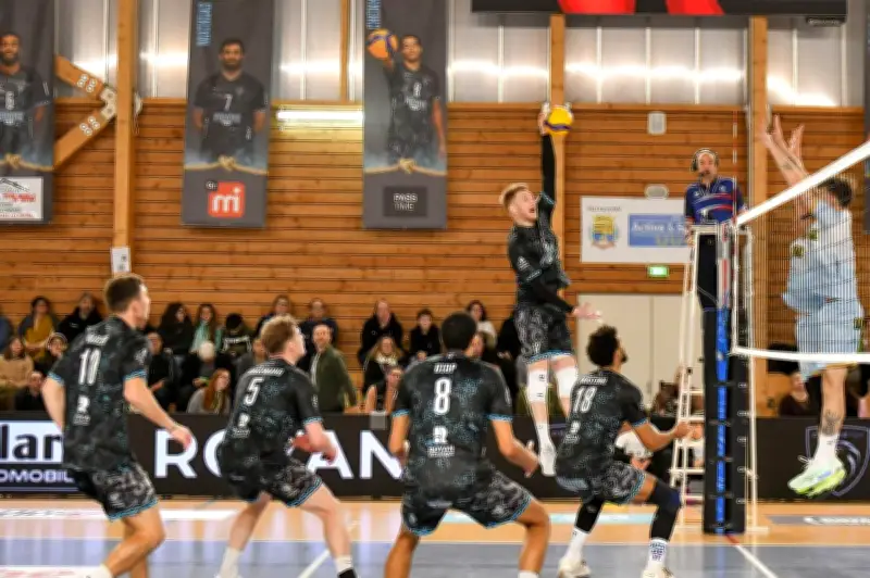RAVB enchaîne face à Reims avant un calendrier décisif