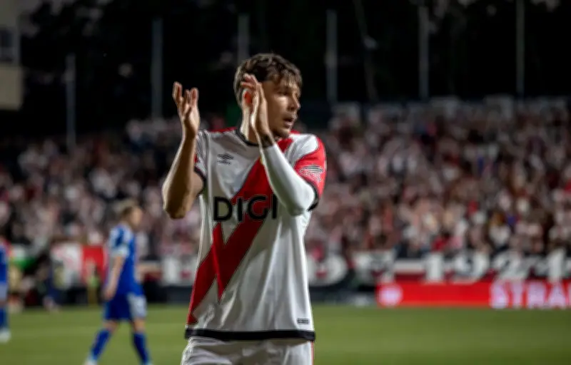 Rayo Vallecano : un club unique, des joueurs au kebab avec les fans