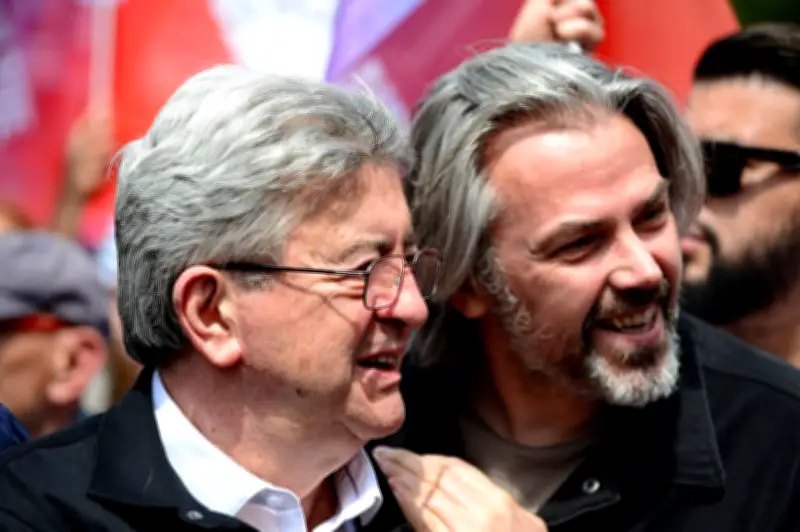 Réconciliation entre Aymeric Caron et Jean-Luc Mélenchon
