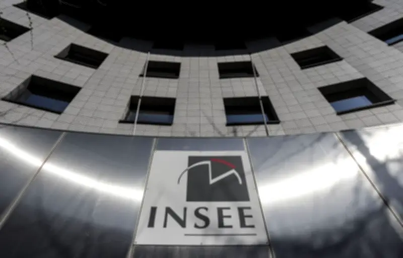 Rebond de la production industrielle en France en mars 2026