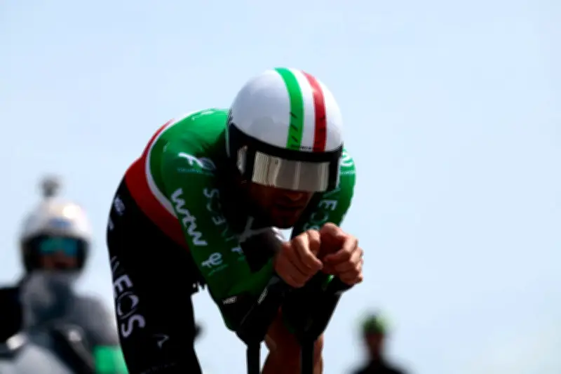 Record de Ganna sur le Giro, Vingegaard déçoit