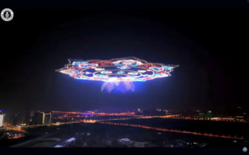 Record du monde : 22 580 drones chinois dansent dans le ciel