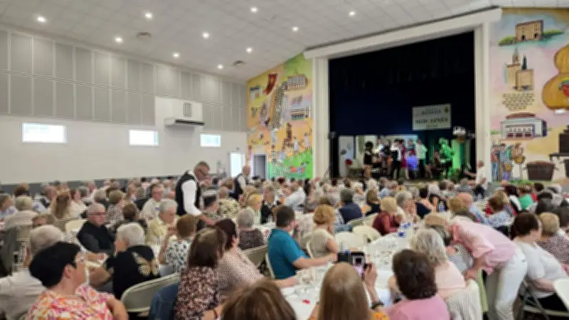 Repas de printemps pour les aînés à Bessan : convivialité et émotion