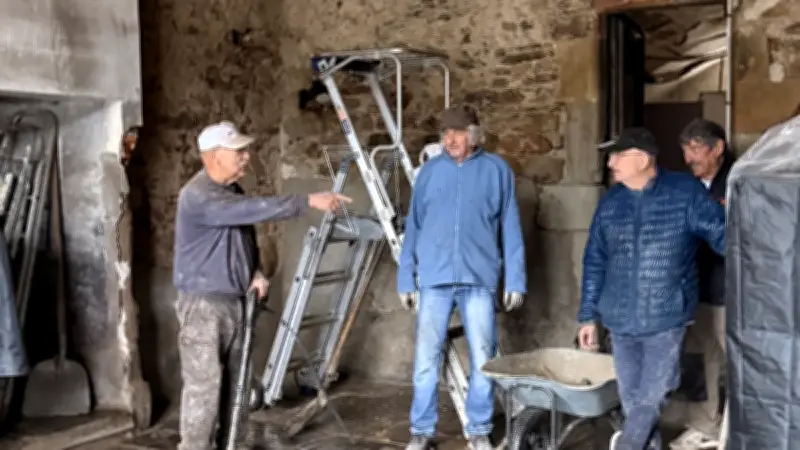 Restauration spectaculaire de la grande salle du château de Laval-Pradel