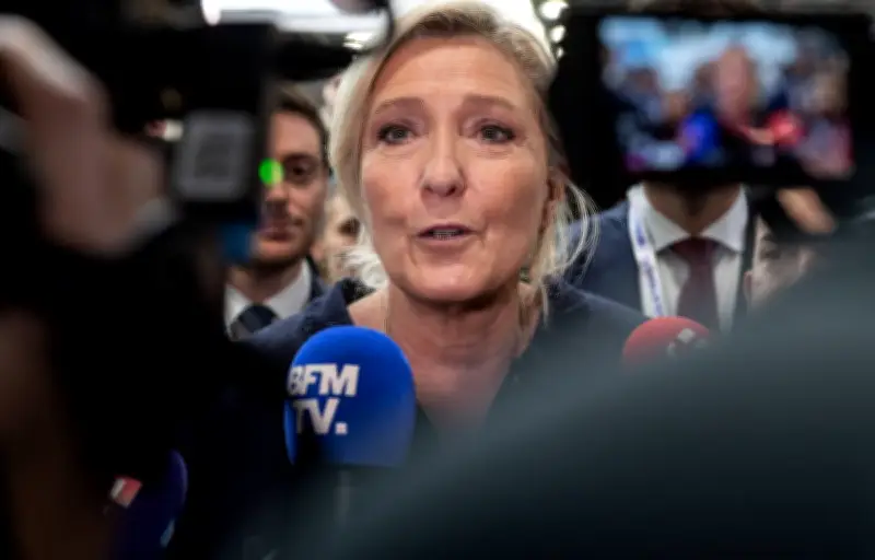 Retraite à 62 ans : Marine Le Pen maintient le cap pour 2027