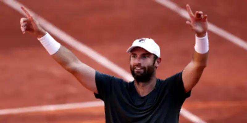 Roland-Garros 2026 : Halys et Djokovic en 3e tour, Rybakina éliminée