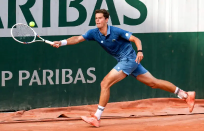 Roland-Garros : Alexander Blockx forfait, De Minaur au troisième tour sans jouer