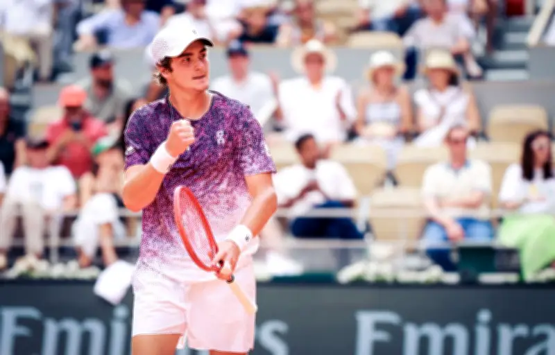 Roland-Garros : Fonseca affronte Ruud, Swiatek et Zverev en lice dimanche