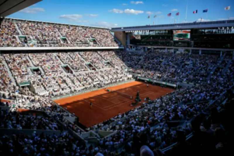 Roland-Garros : un aviateur derrière le légendaire tournoi de tennis