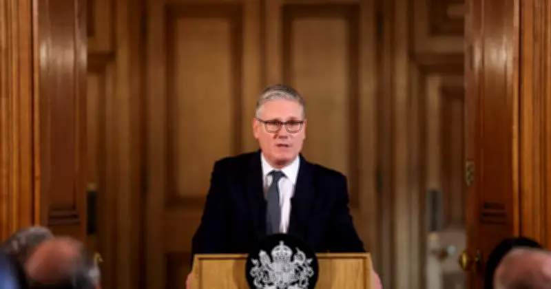 Royaume-Uni : Keir Starmer sous pression après la débâcle électorale