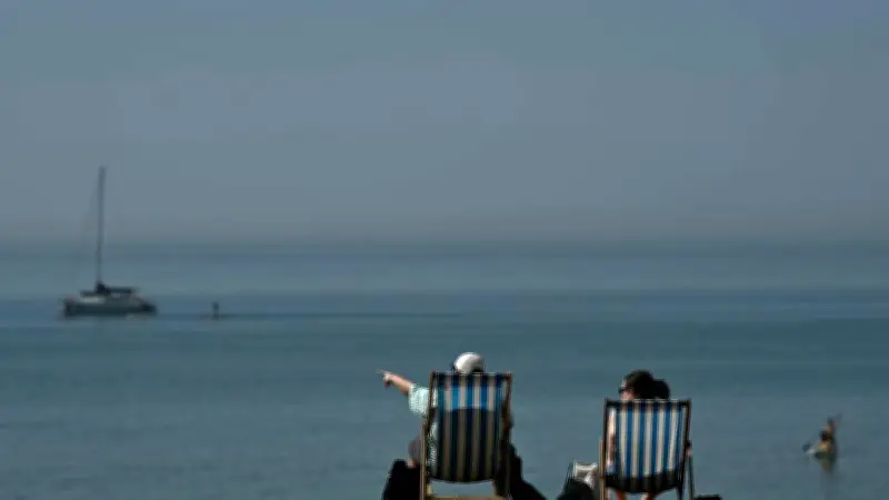 Royaume-Uni : record de chaleur pour un mois de mai avec 33,5 °C