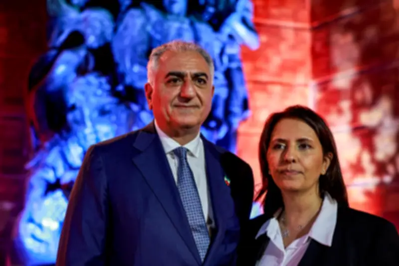 Réseaux d'influence de Reza Pahlavi : l'activisme pro-Pahlavi à Paris