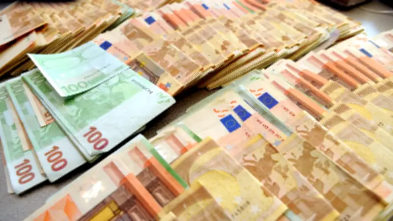 Saisie d'un million d'euros en cash dans un tabac à Nîmes : neuf gardes à vue