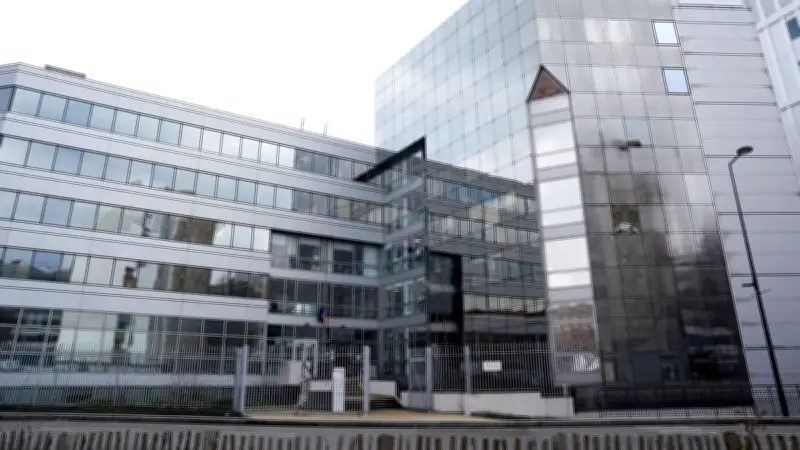 Sanctions records contre Novo Nordisk et Eli Lilly pour pubs anti-obésité