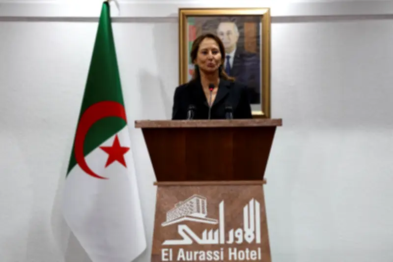 Ségolène Royal en Algérie : le rêve d'une autre guerre