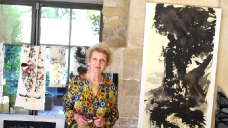 Siloé expose "Grandeur Nature" : zinc et toiles à Villeneuve-lèz-Avignon