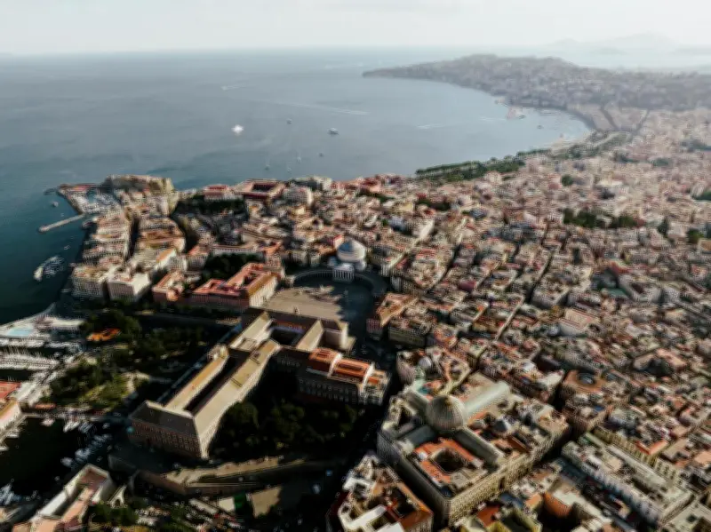 Séisme de magnitude 4,4 secoue les Champs Phlégréens près de Naples