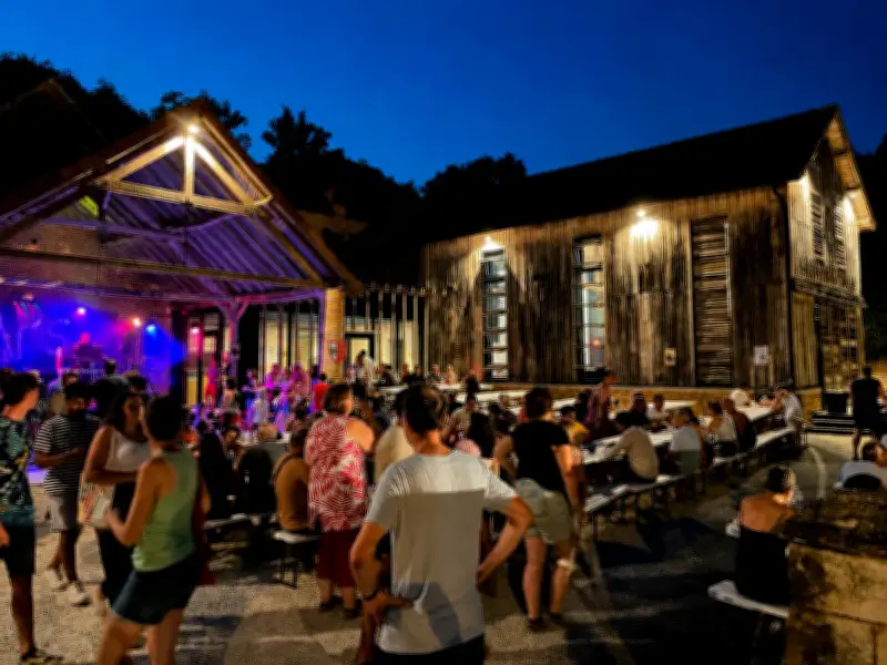 Soirée slam et accordéon à Carsac-Aillac avec l'artiviste Guer2mo