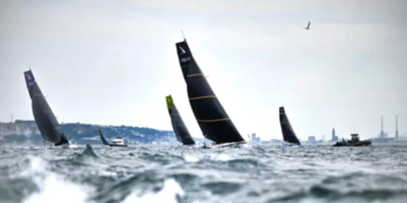 Solitaire du Figaro : plateau relevé entre Atlantique et Manche