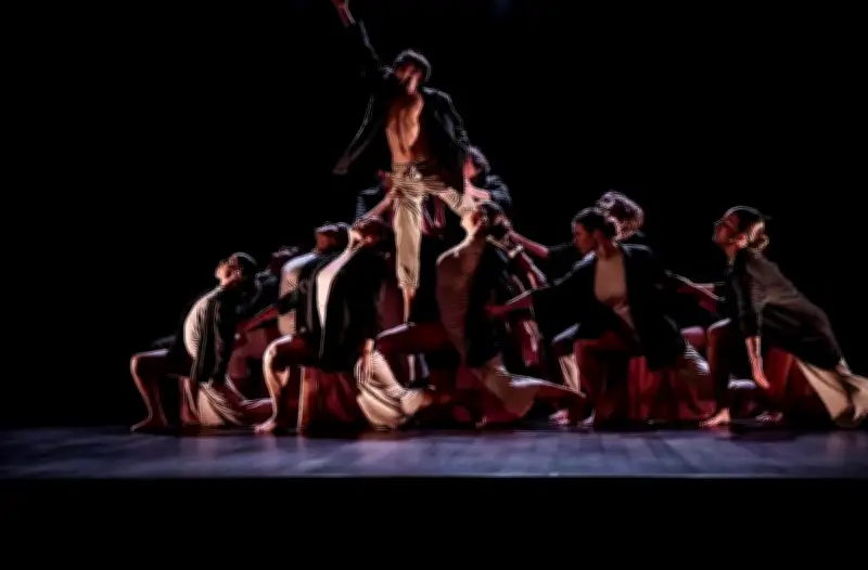 Spectacle de danse inédit à Mugron avec la compagnie Moove Dance