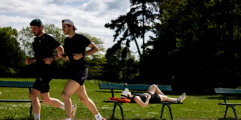 Sport par forte chaleur : conseils essentiels avant de se lancer