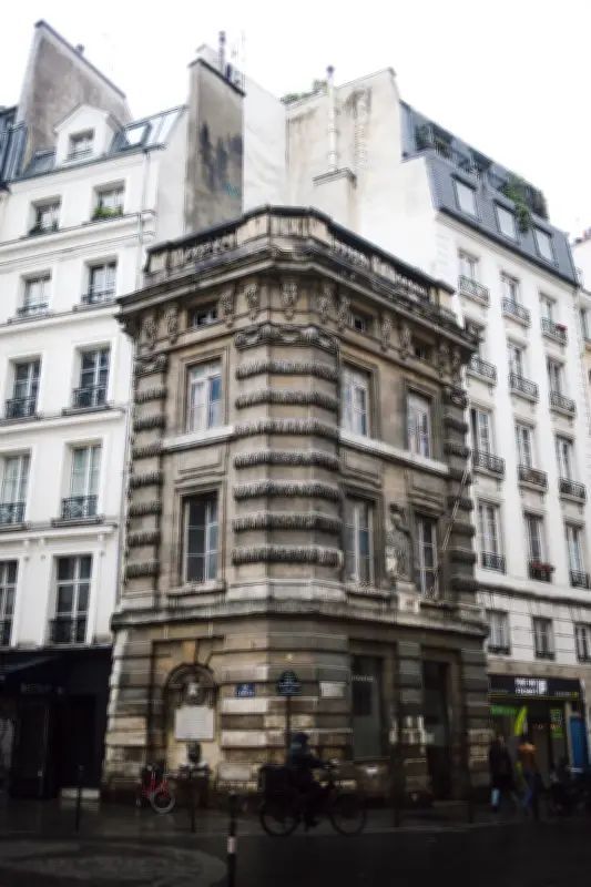 Squat légal d'artistes à Paris menacé d'expulsion