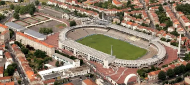 Stade Chaban-Delmas : 100 ans d'histoire du mythique parc Lescure
