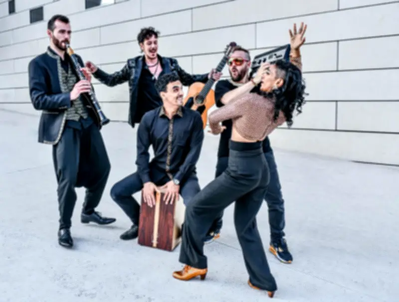 Stage de flamenco avec Qairo au CaféMusic avant Arte Flamenco