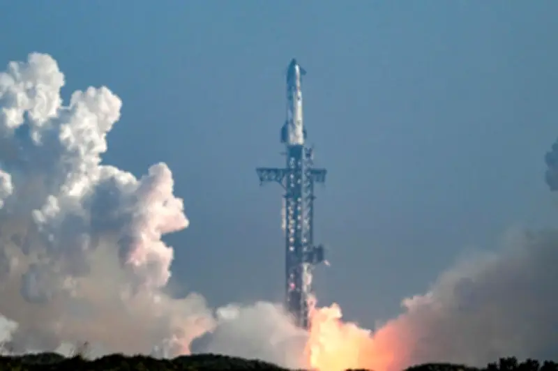 Starship V3 : vol d'essai prometteur malgré des ajustements nécessaires