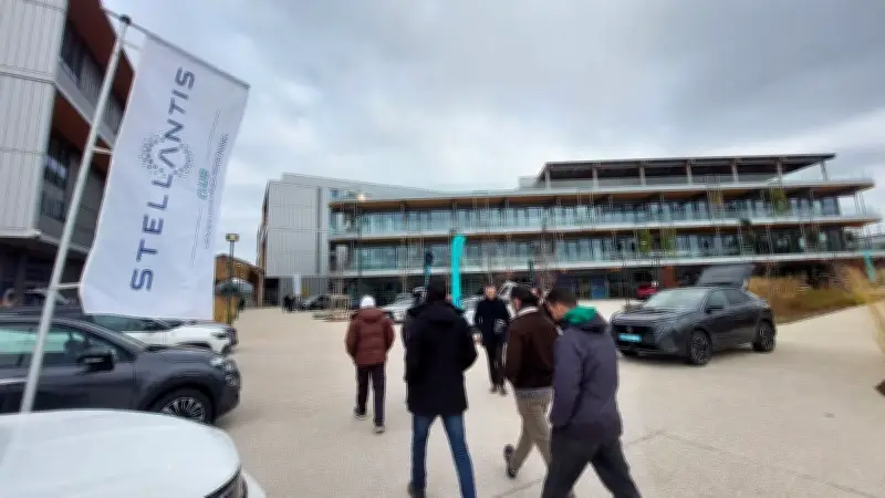 Stellantis-Dongfeng : le mariage chinois qui inquiète le Campus de Poissy