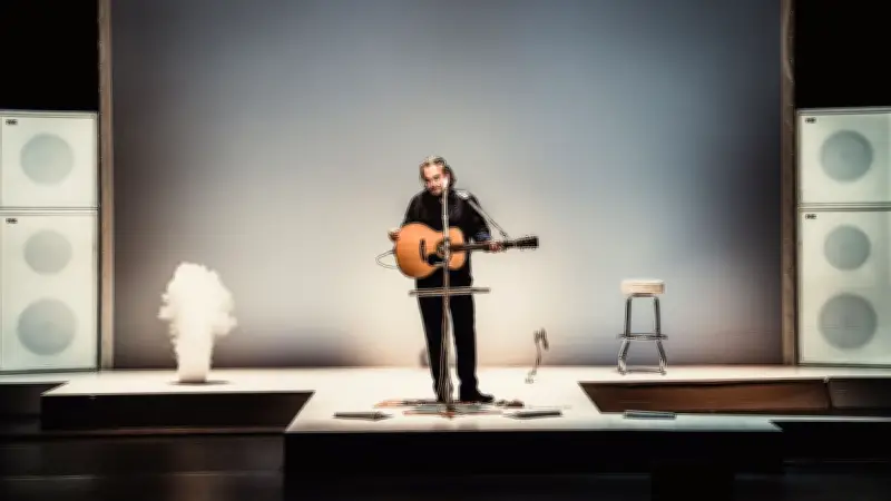 Stephan Eicher se livre dans son "Seul en scène" au Printemps des Comédiens