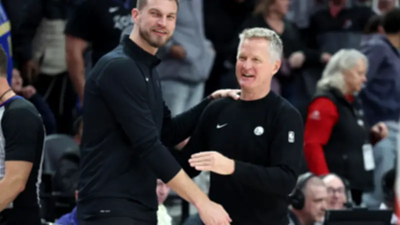 Steve Kerr révèle avoir été proche d'entraîner le Paris Basketball