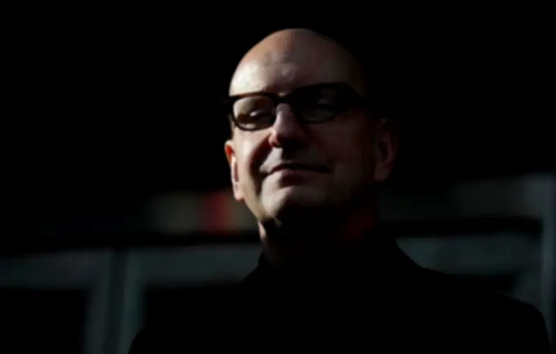 Steven Soderbergh défend son usage de l'IA dans son documentaire sur John Lennon