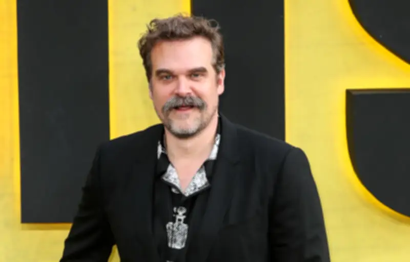 Stranger Things : Billy Crudup, le premier choix pour Hopper avant David Harbour