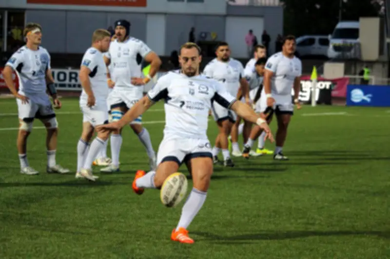 SUA écrasé à Mont-de-Marsan : une défaite 50-28 pour finir la saison