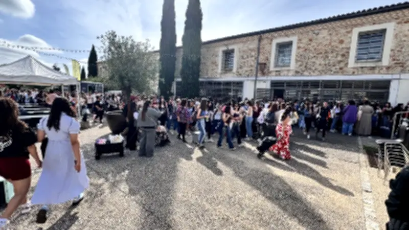 Succès du Salon de la romance à Vendargues : une foule de jeunes passionnés