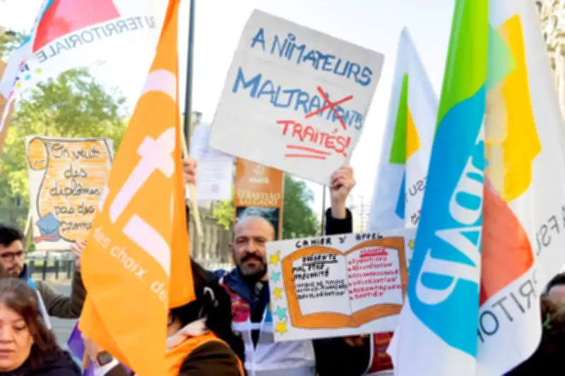 Suspensions d'animateurs parisiens : l'opacité des accusations en cause