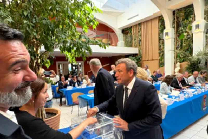 Syndicat des communes littorales du Var : missions et défis environnementaux