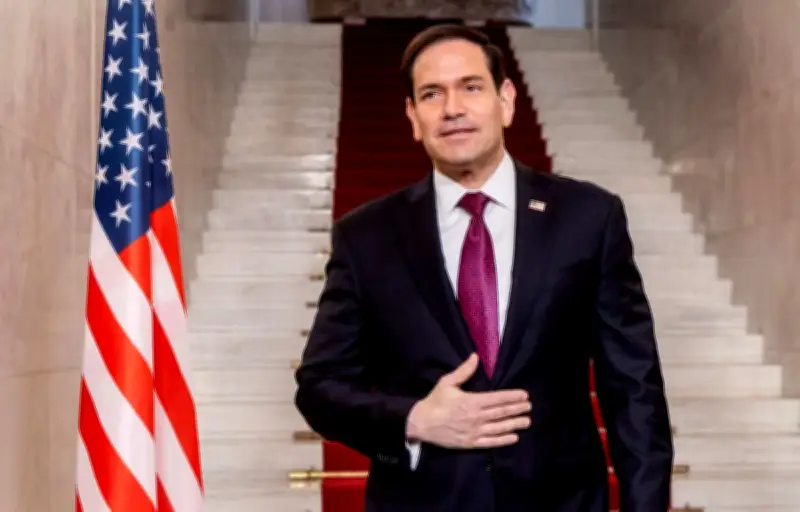 États-Unis : Marco Rubio critique l'OMS pour son retard sur Ebola en RDC