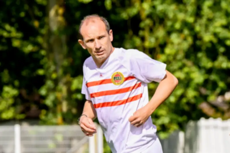 Thibault Giresse prolonge au Pau FC pour une saison supplémentaire