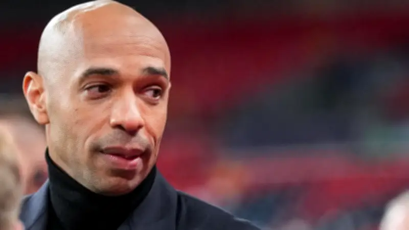Thierry Henry ému après le titre d'Arsenal : "Mes enfants nous ont vus gagner"