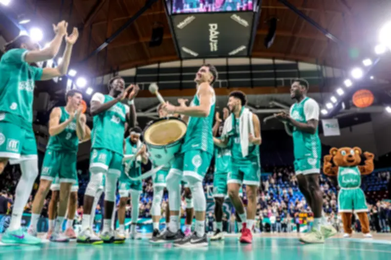 Thomas Cornely dans le cinq majeur d'Élite 2 de basket