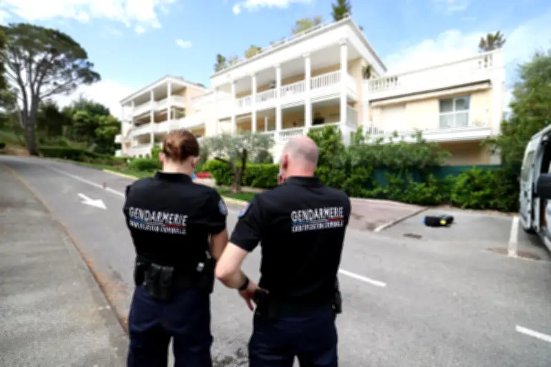 Tirs et forcené retranché près de Cannes : les habitants sous le choc