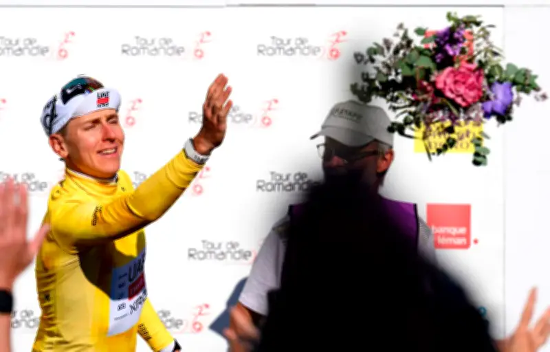 Tour de Romandie : Pogacar remporte la 4e étape en solitaire