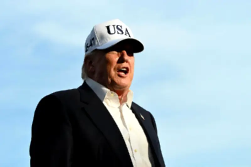 Transactions boursières de Trump : les démocrates crient à la corruption