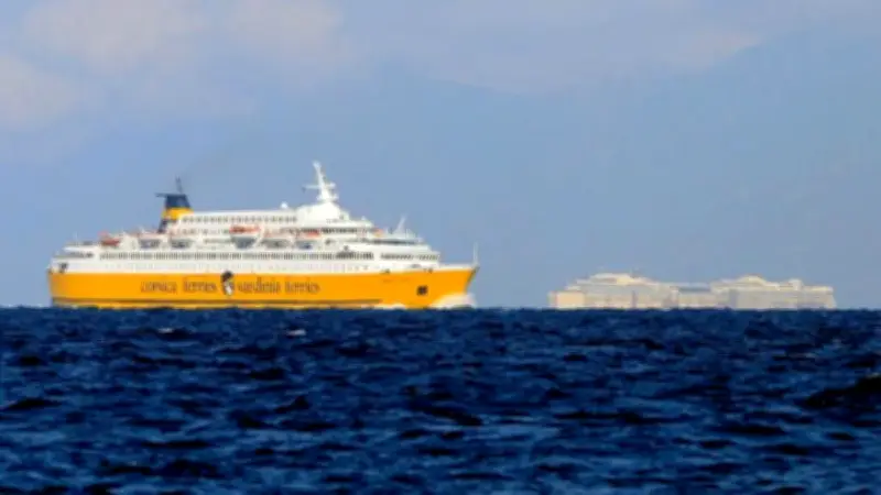 Traversée cauchemardesque sur un ferry Corsica Ferries entre la Sardaigne et Toulon