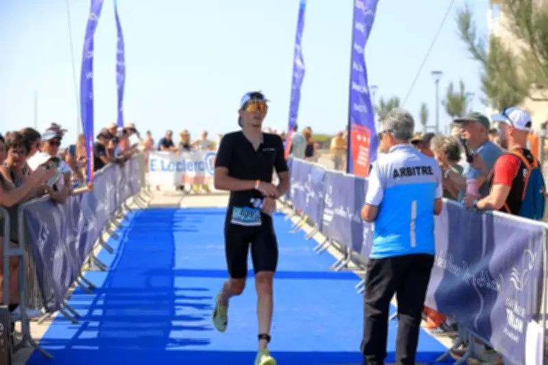 Triathlon de Mimizan : Baptiste Aliphat quadruple la mise, Léa Lancelot récidive